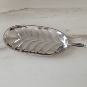 F.B. ROGERS SILVER CO Silver Plated Banana Leaf Charcuterie Serving Tray 13" MCM